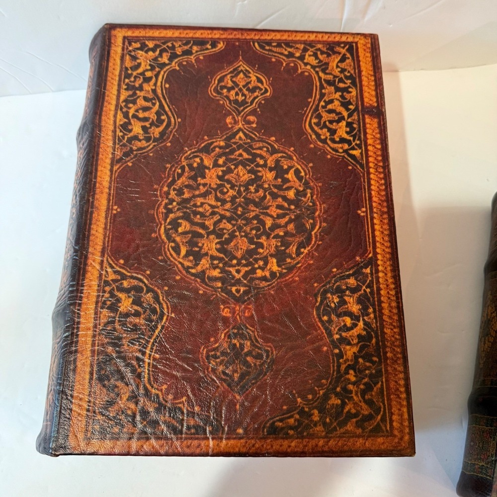 Vintage Style Faux Book Storage Box Set of 3 Nesting Tooled Leather Look Decor - Picture 8 of 12